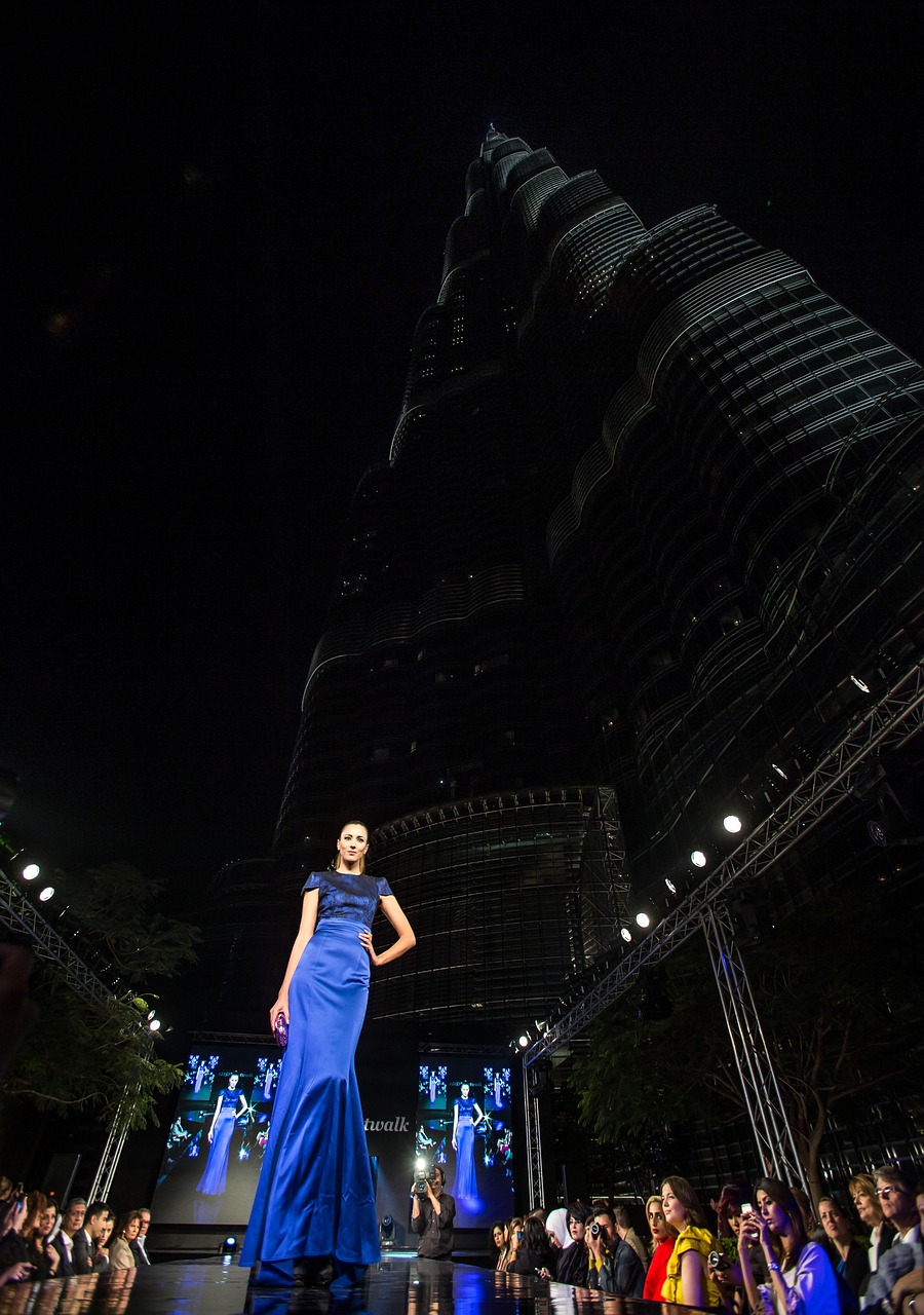 華天馬術(shù)比賽，速度與優(yōu)雅的巔峰對(duì)決