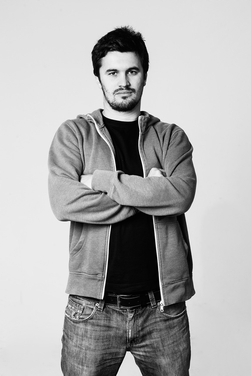 蛋黃人演員表及角色深度解析揭秘