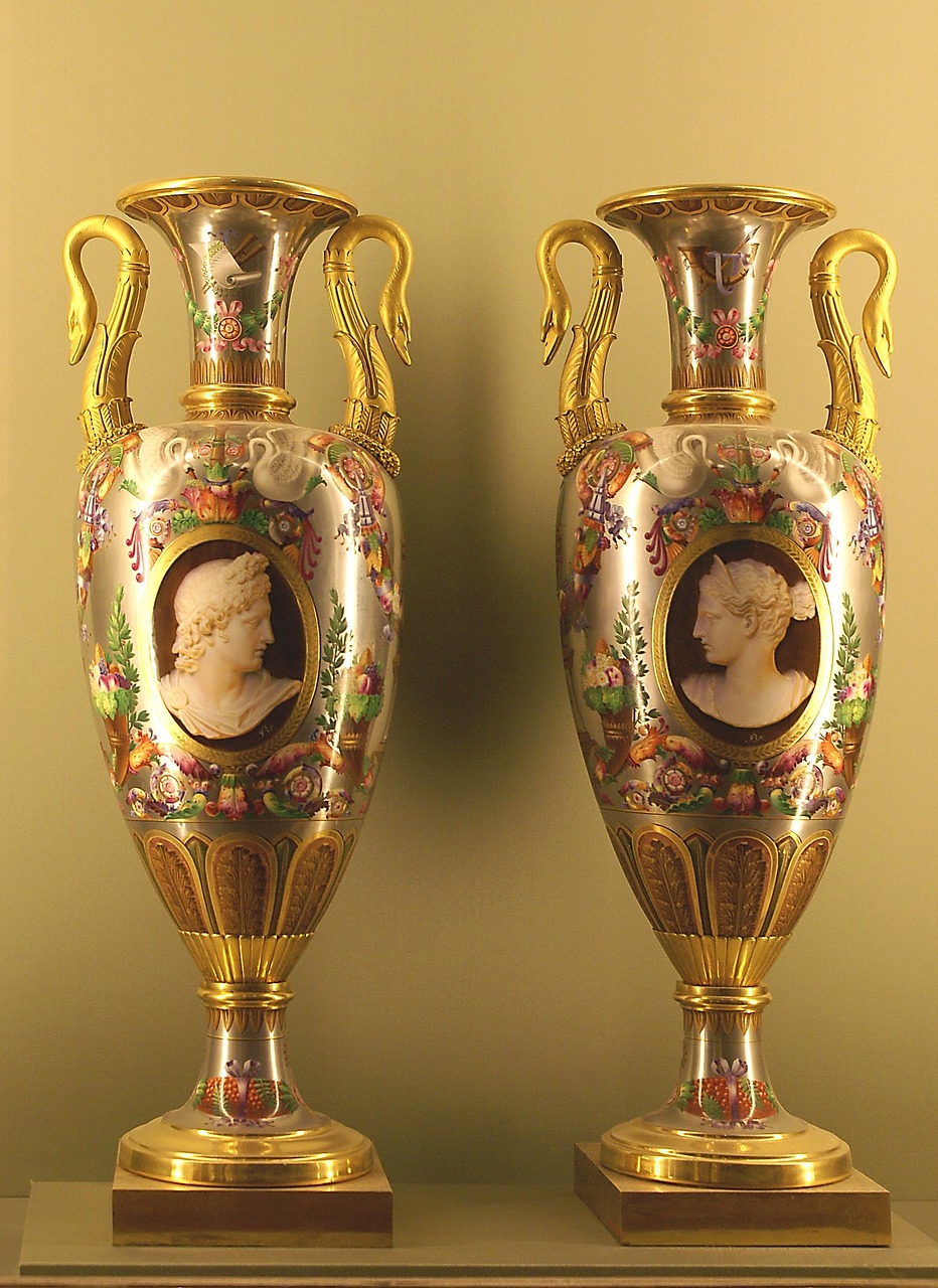 大清康熙年制瓷器,歷史、鑒定與市場價格走勢分析